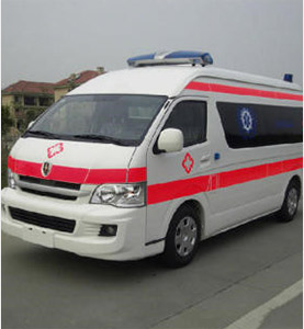 石柱上汽大通救护车
