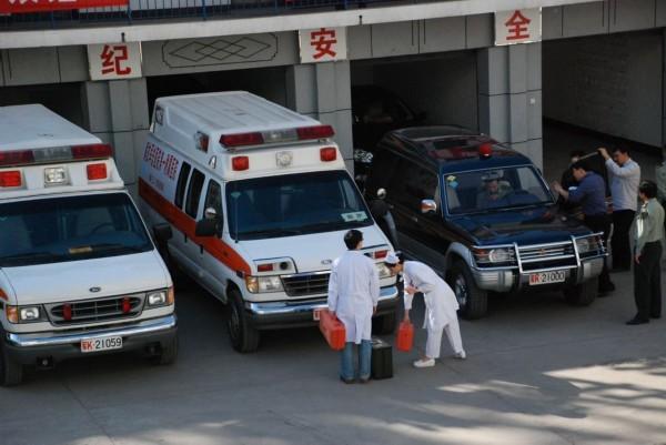 石柱救护车转院